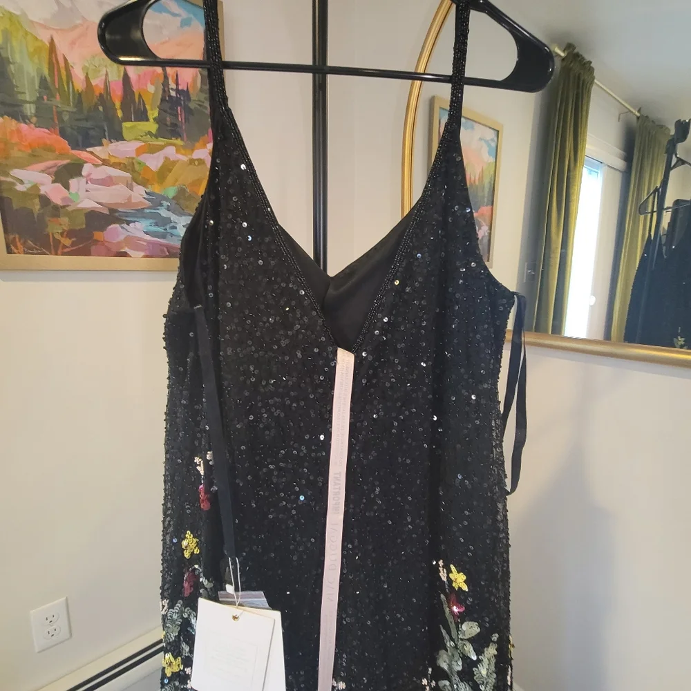 NWT MAC DUGGAL Floral Embellished Spaghetti Strap Gown Black Size 14 - Picture 5 of 12